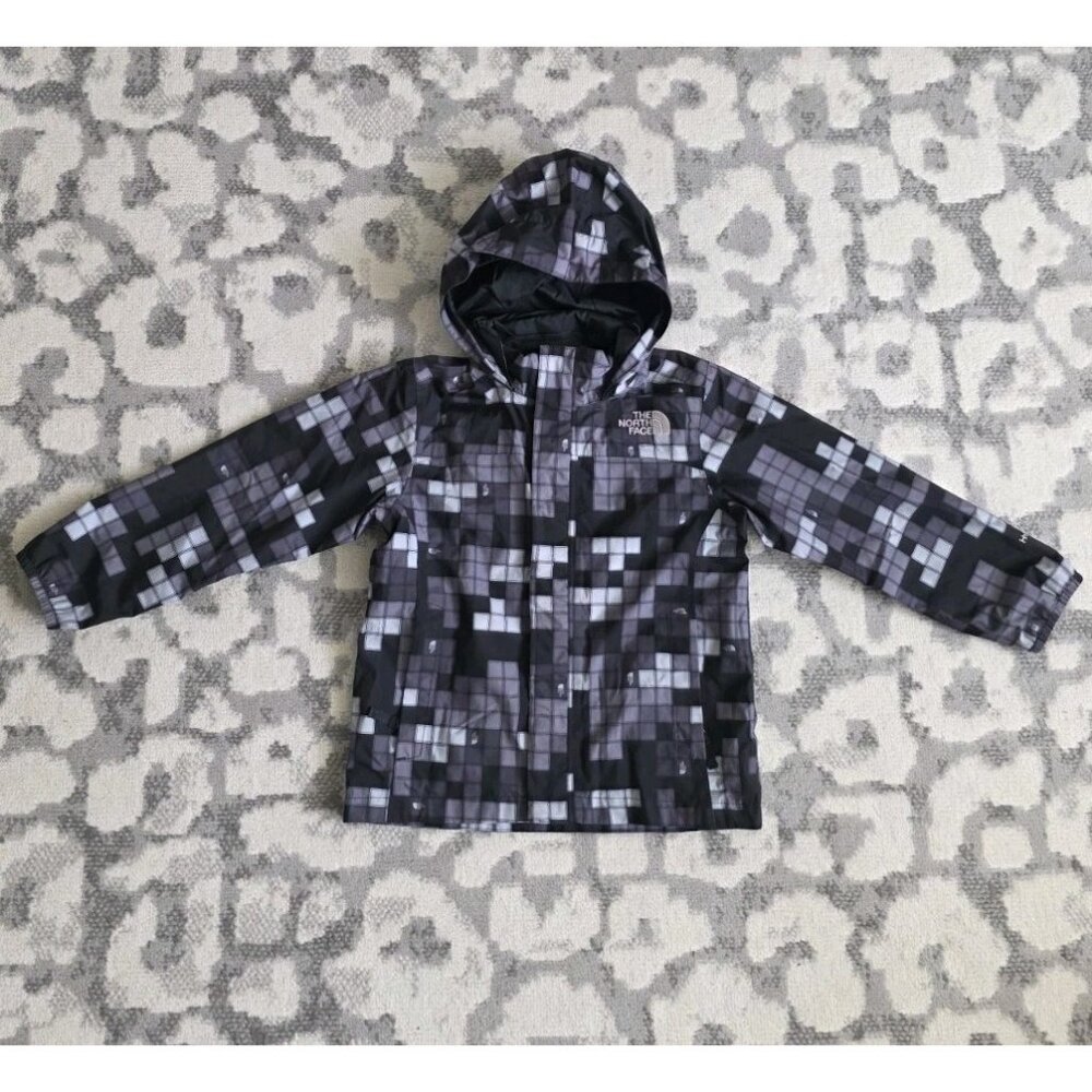 The North Face Windwall Hooded Windbreaker Black/Gray Pixelated Boys Size 6